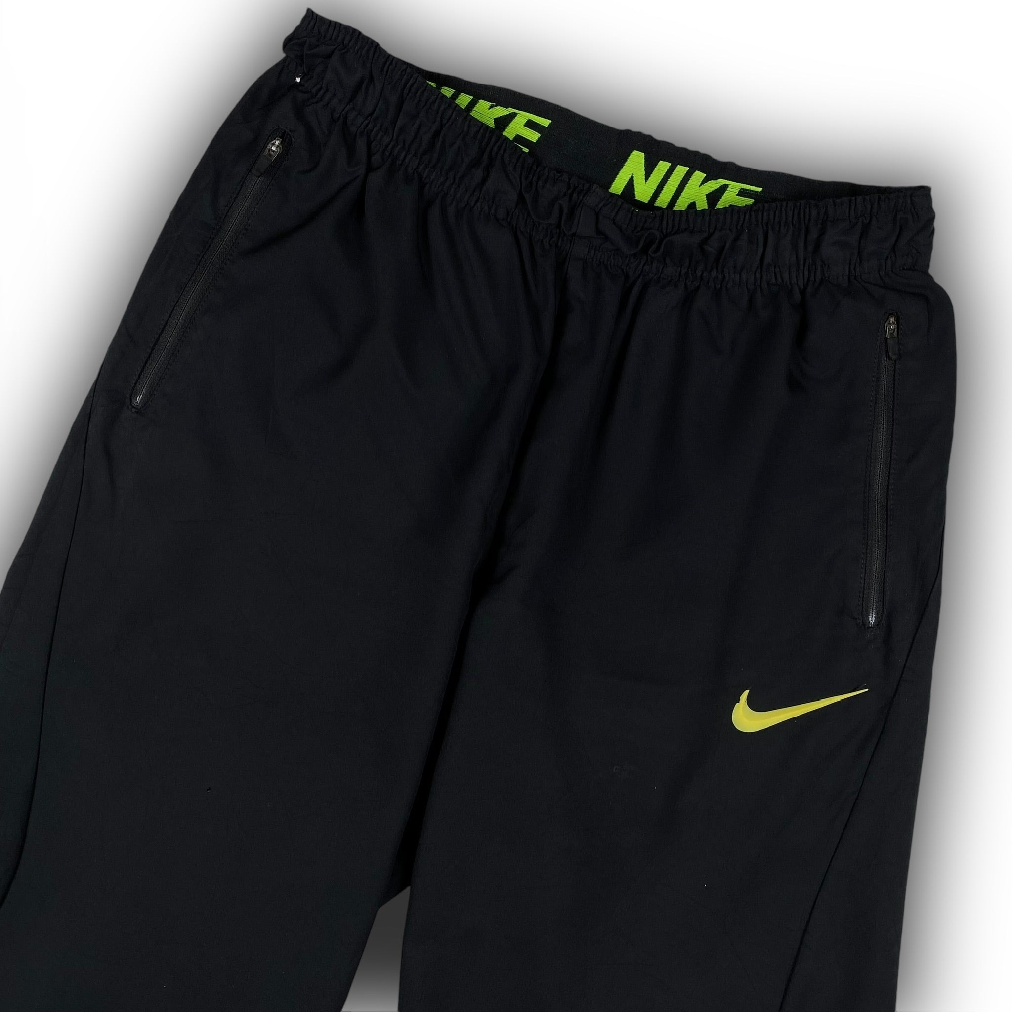 NIKE TRACKPANTS (M)