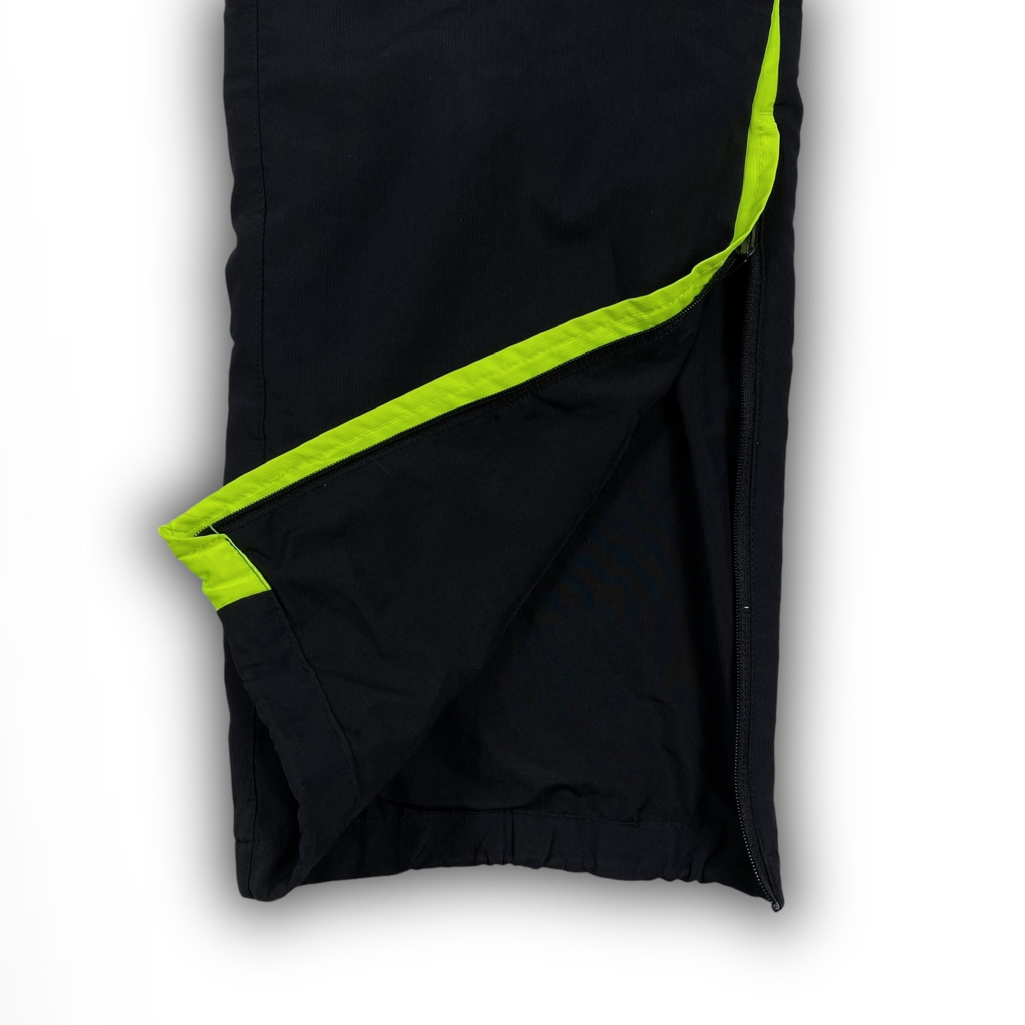 NIKE TRACKPANTS (M)