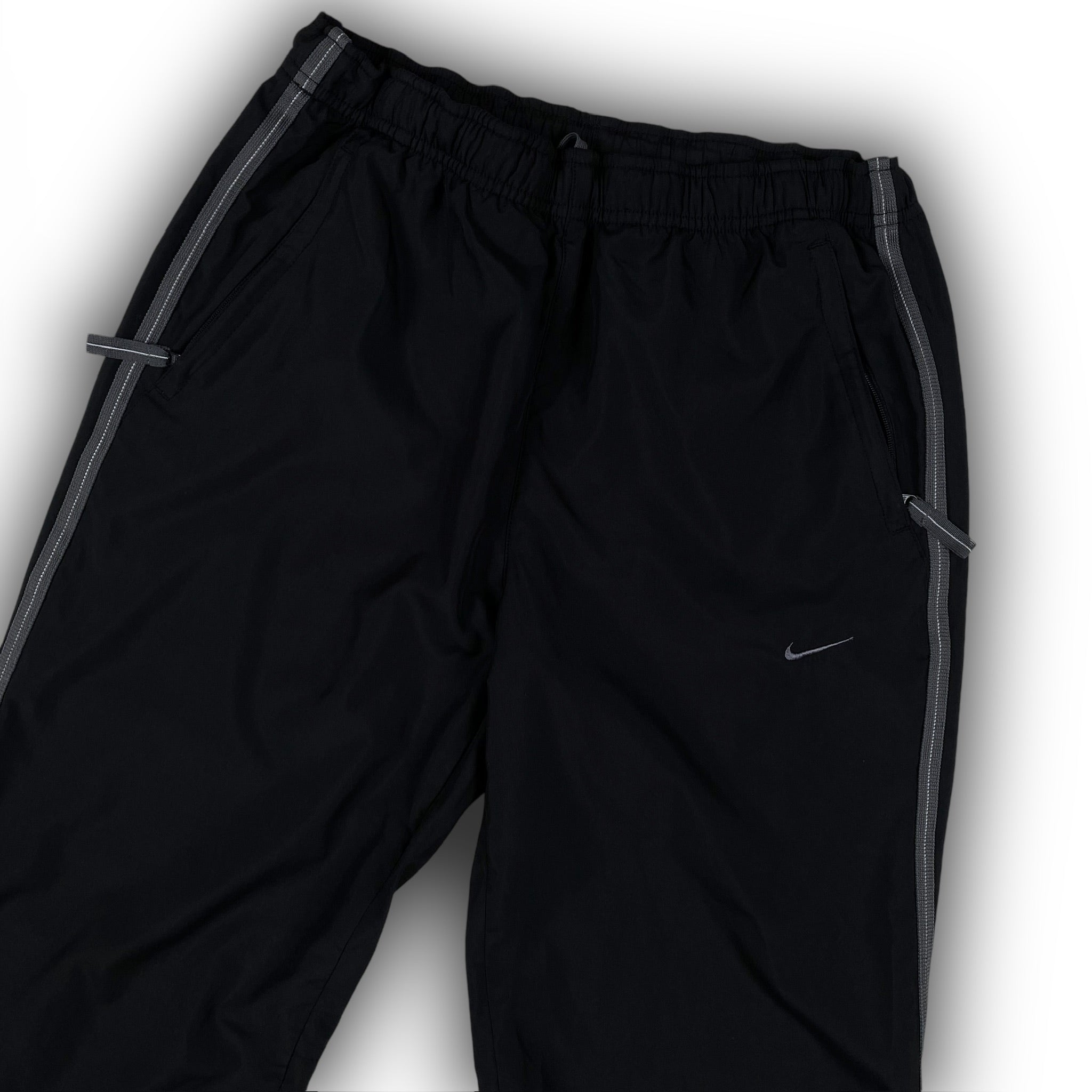 NIKE TRACKPANTS (S)