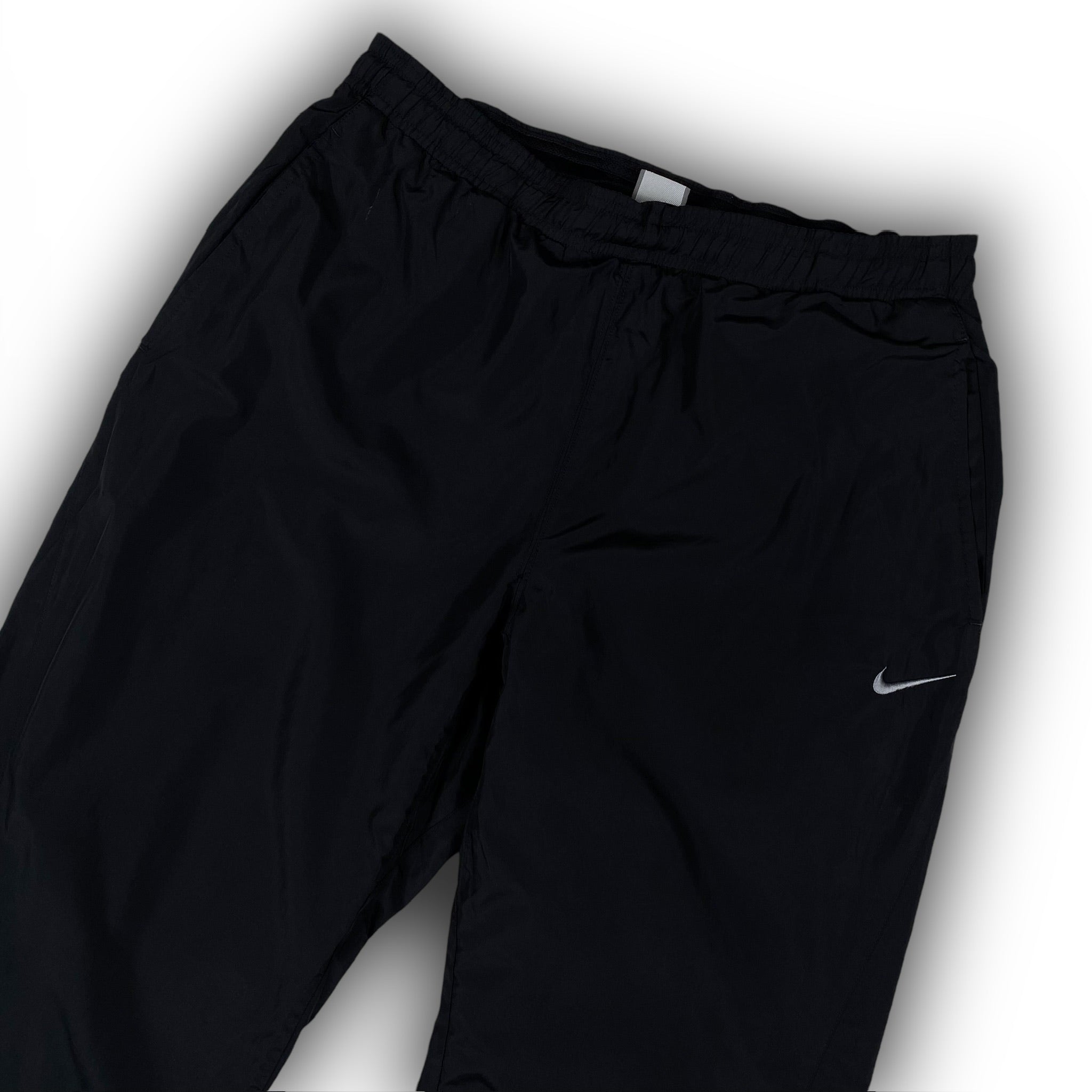 NIKE TRACKPANTS (M)