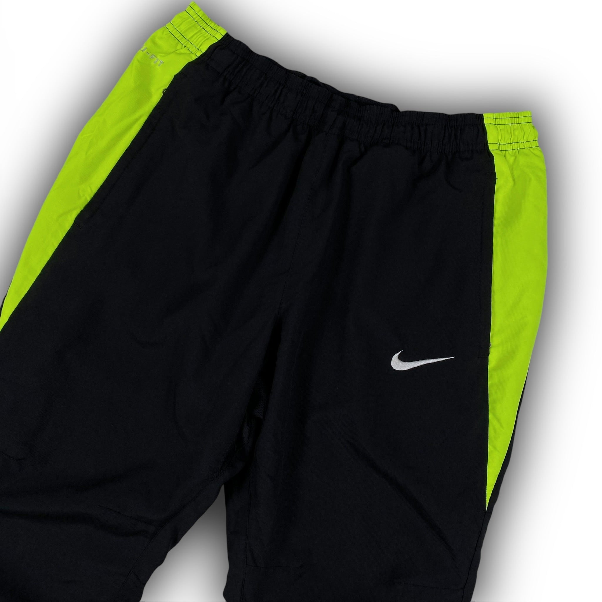 NIKE TRACKPANTS (M)