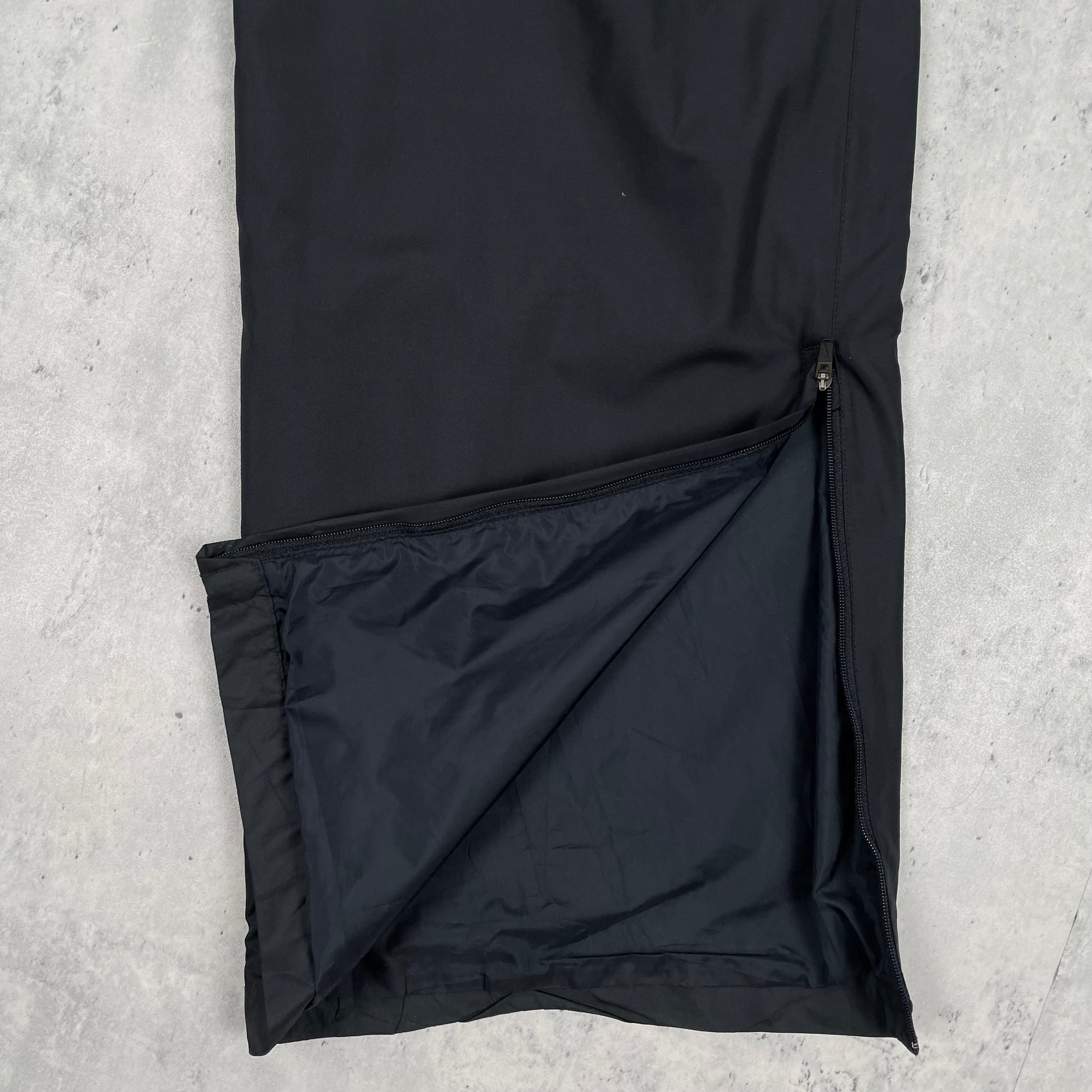 NIKE TRACKPANTS (XL)