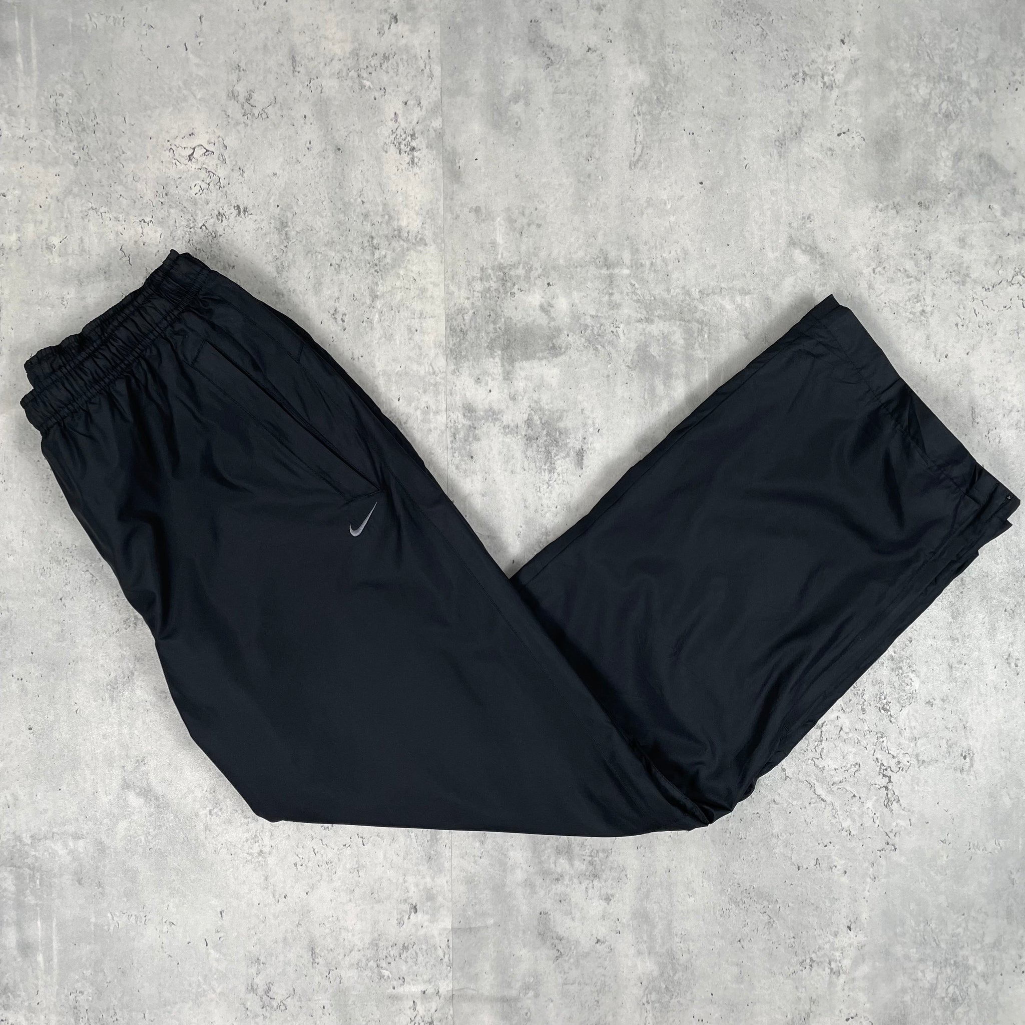 NIKE TRACKPANTS (XL)