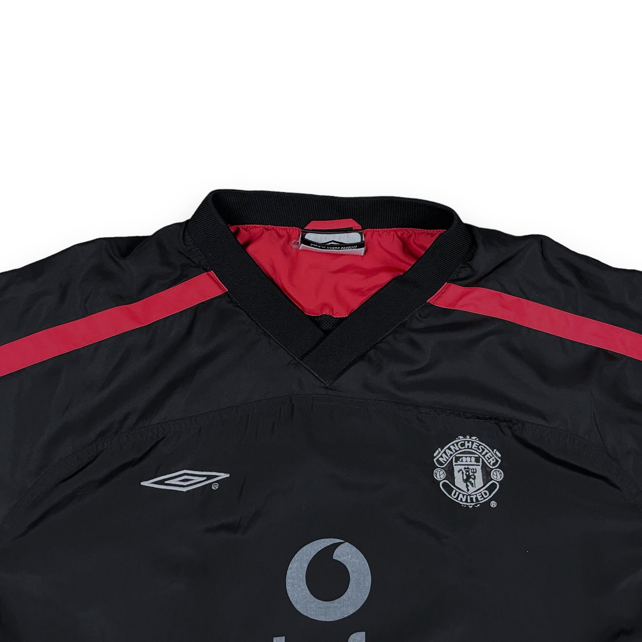 MANCHESTER UNITED TRIKOT (L)