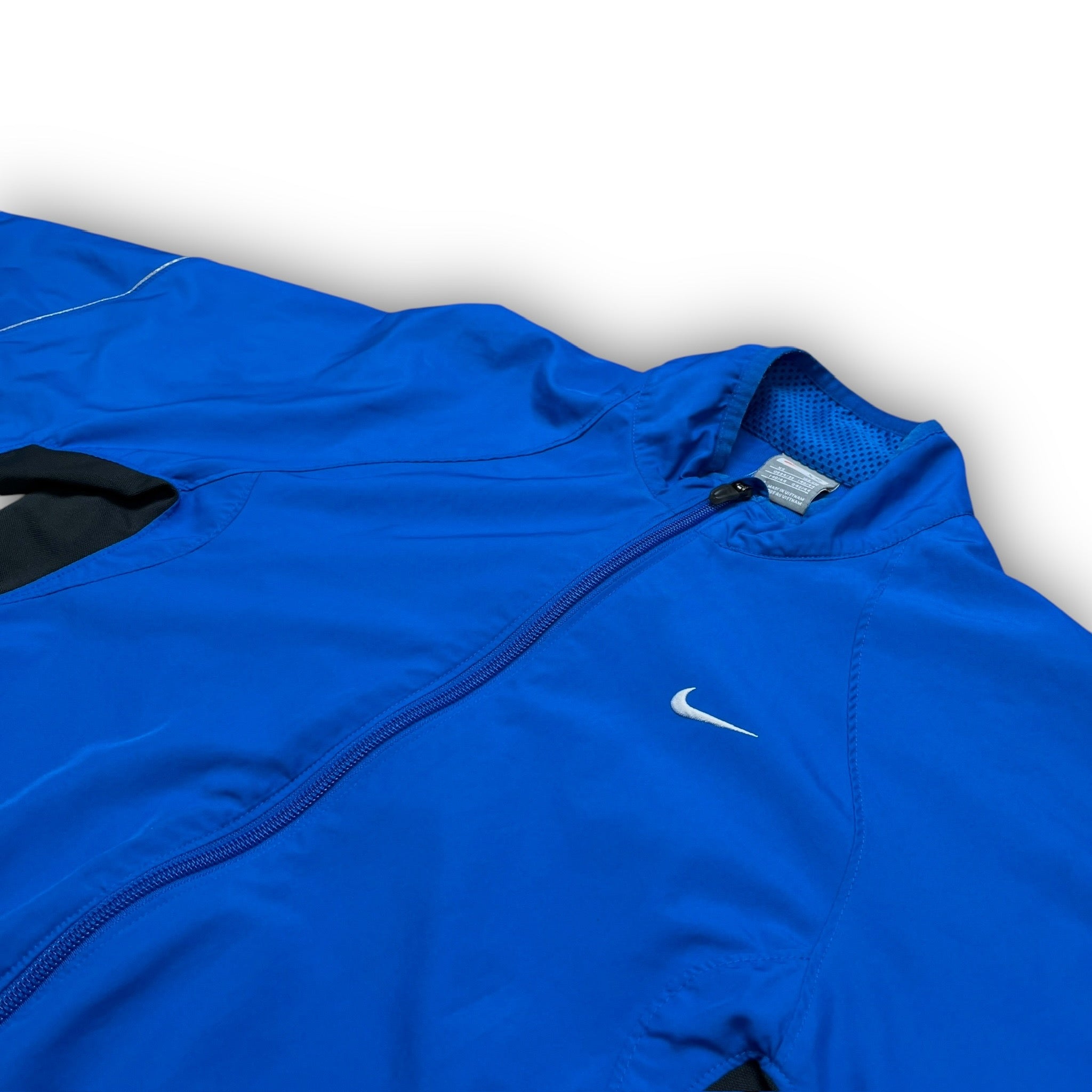 NIKE TRACKJACKET (XS)