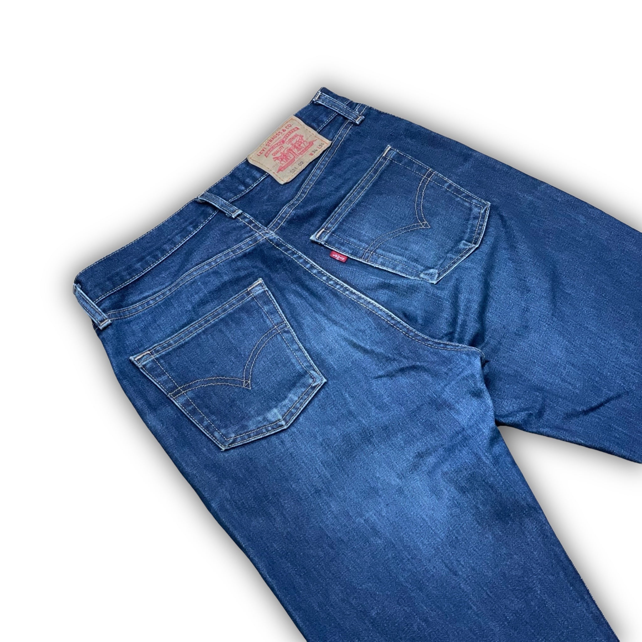 LEVIS JEANS (L)