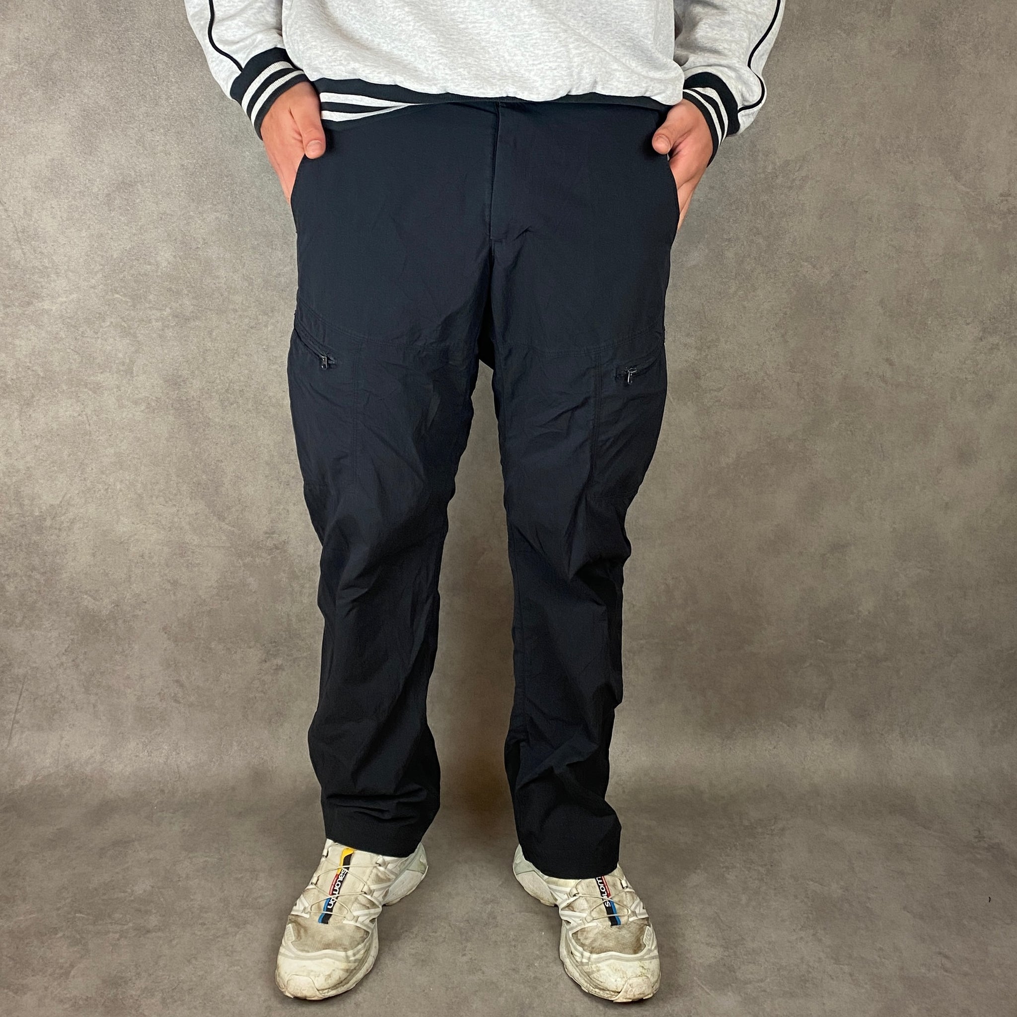 ARCTERYX TRACKPANTS (L)