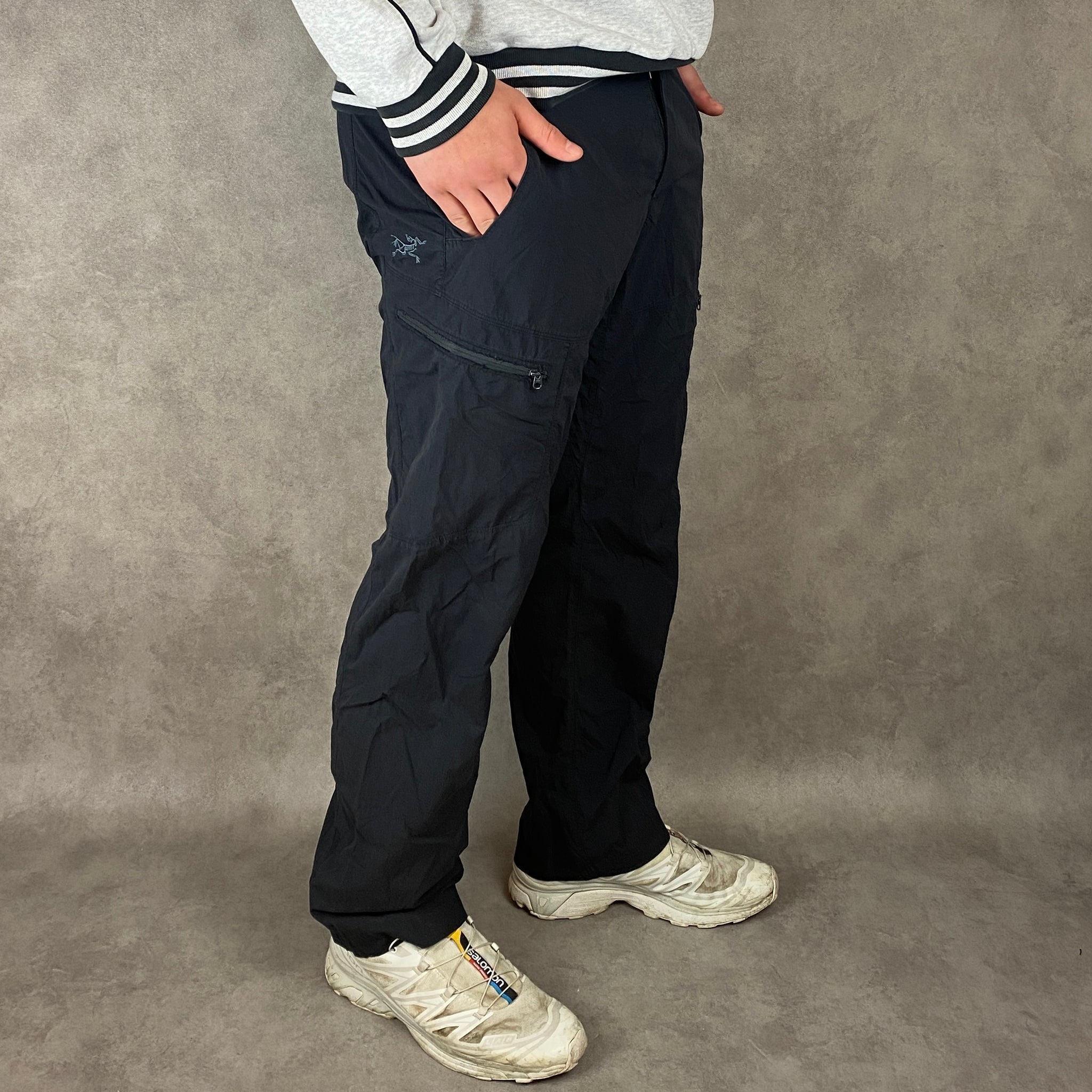 ARCTERYX TRACKPANTS (L)