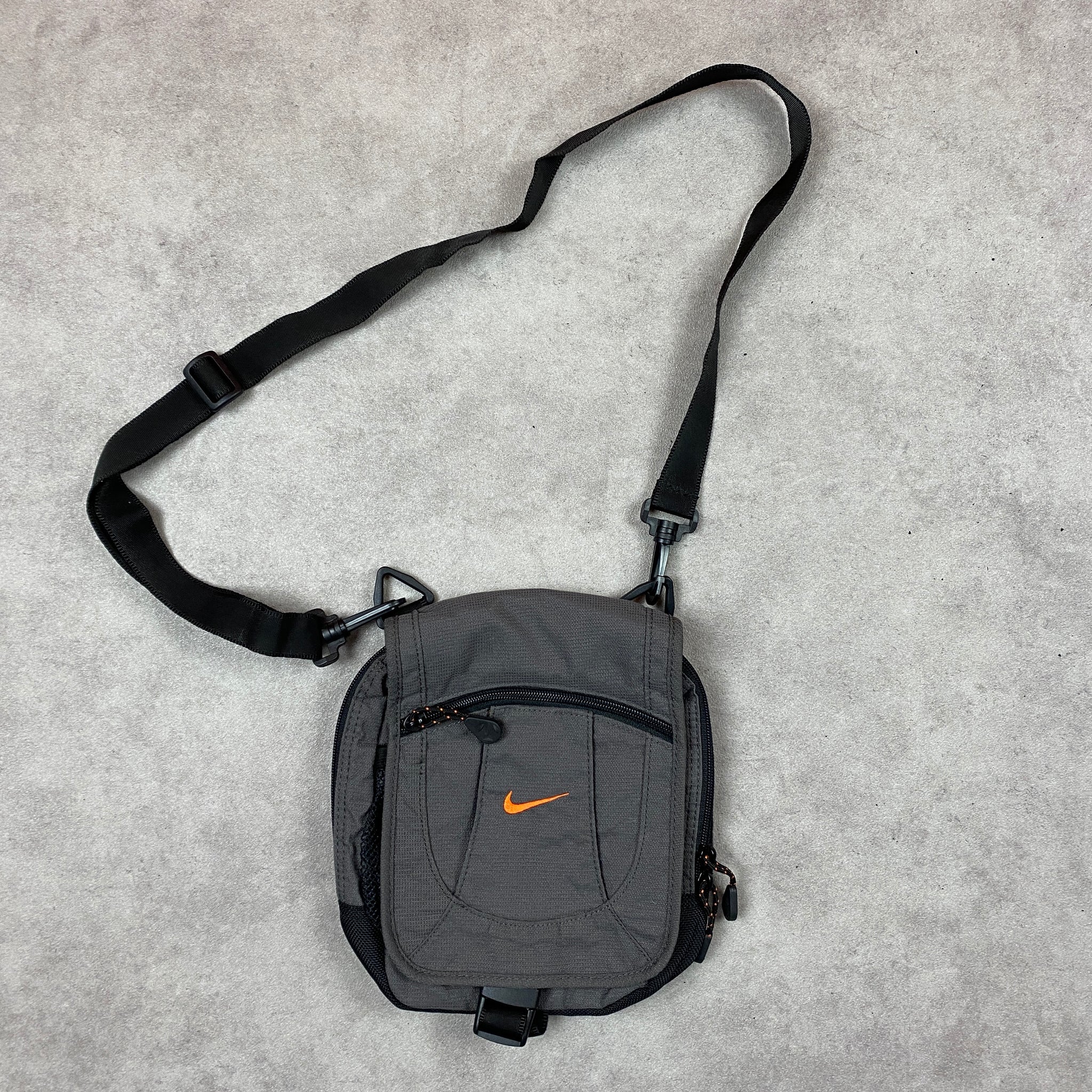 NIKE BAG